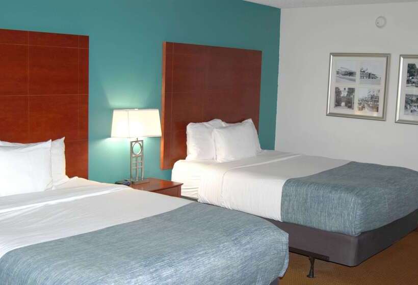 هتل Wingate By Wyndham Valdosta/moody Afb