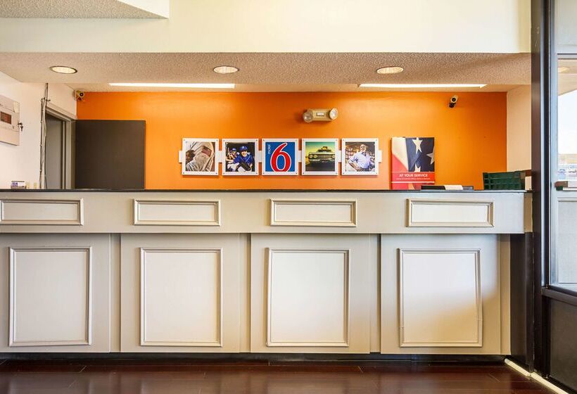 Motel 6covington, Tn