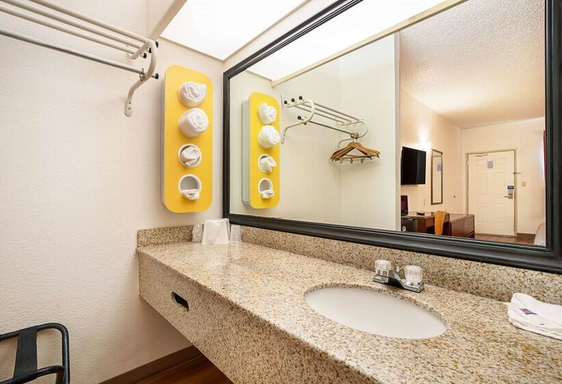 Motel 6covington, Tn