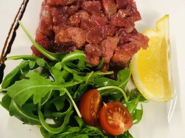 ユースホステル Grütli Inn