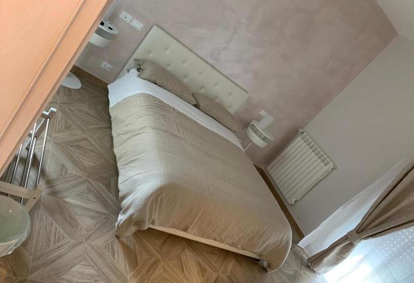 Bed and Breakfast Domus Monasteire