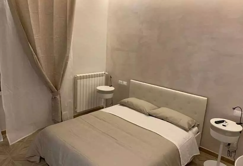 Aamiaismajoitus (B&B) Domus Monasteire