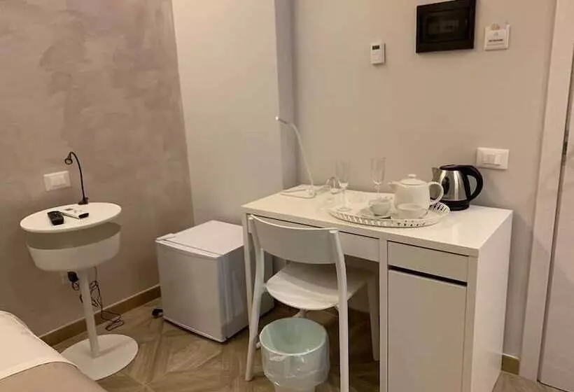 Aamiaismajoitus (B&B) Domus Monasteire