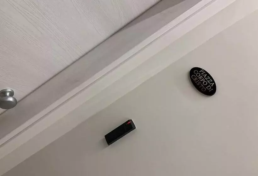 Aamiaismajoitus (B&B) Domus Monasteire