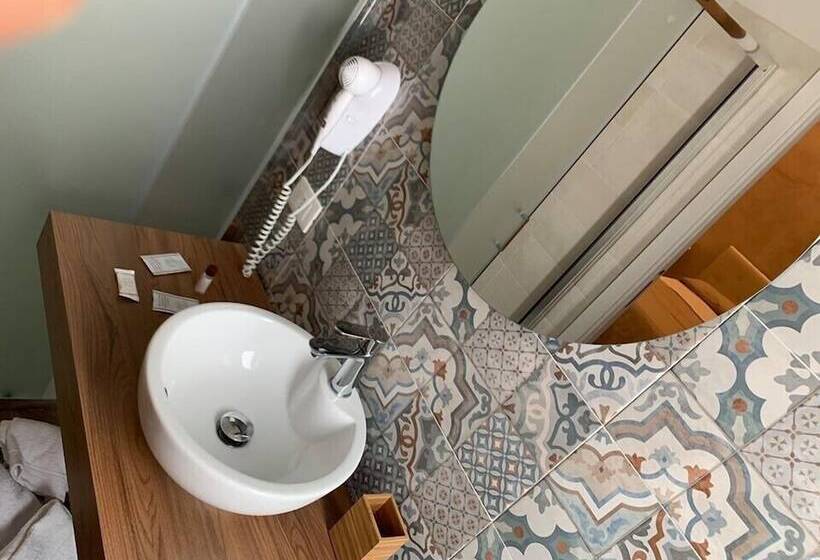 Bed and Breakfast Domus Monasteire