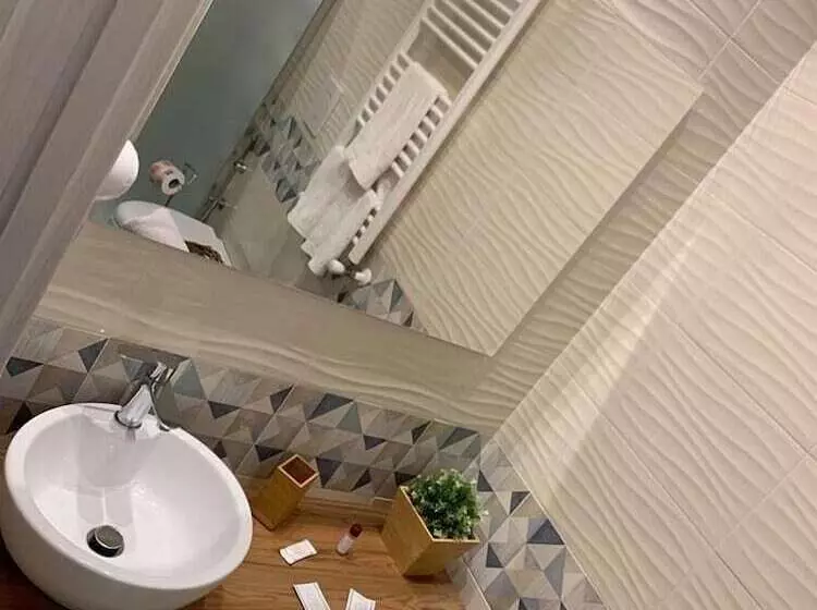 Aamiaismajoitus (B&B) Domus Monasteire