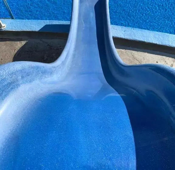 Lomakeskus Sapphire Springs Holiday Park And Thermal Pools