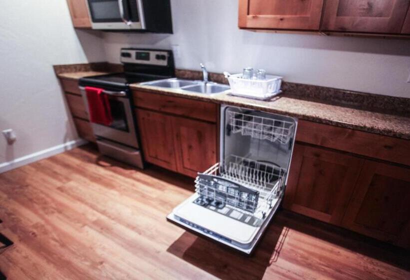 The Wing At Kingston East