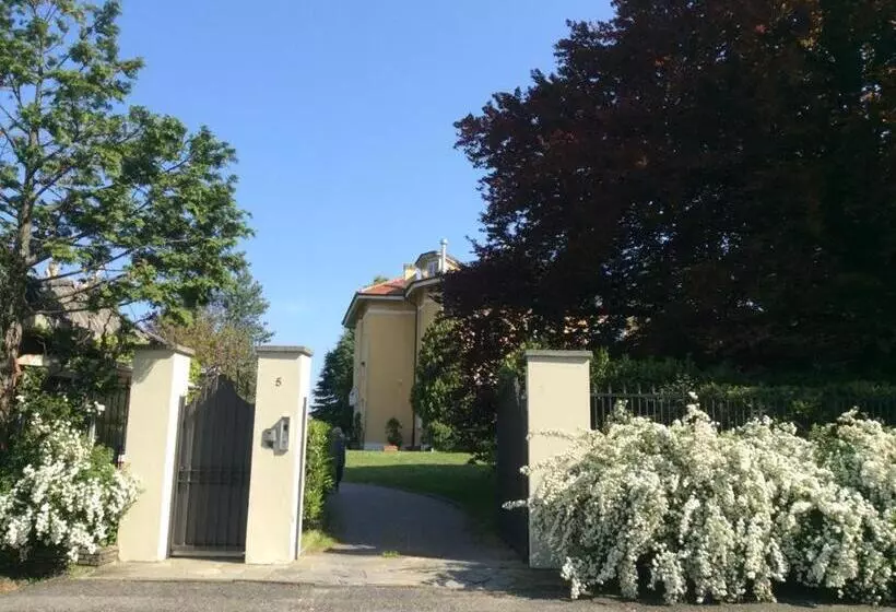 Aamiaismajoitus (B&B) Villa La Maggiorana