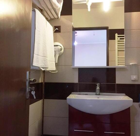 پانسیون Transilvania Garden House