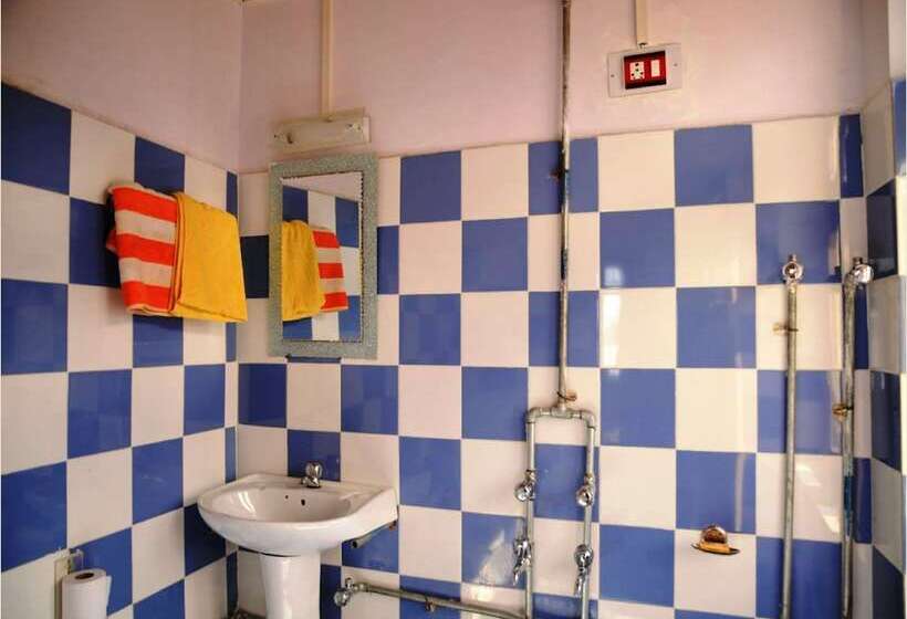 Tih   Hotel Omasila   Padum