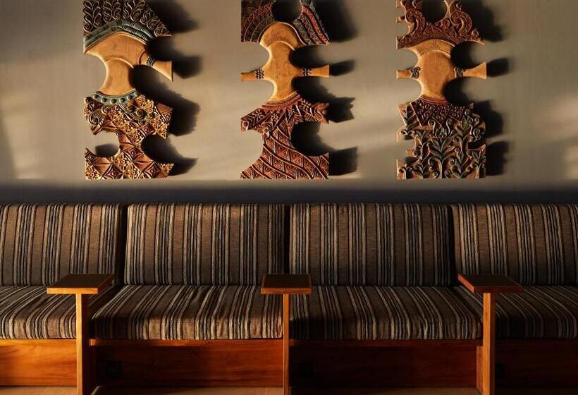 هتل Isoras Cikarang