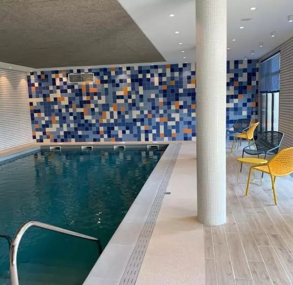 Résidence Services Seniors Domitys   Les Safrans