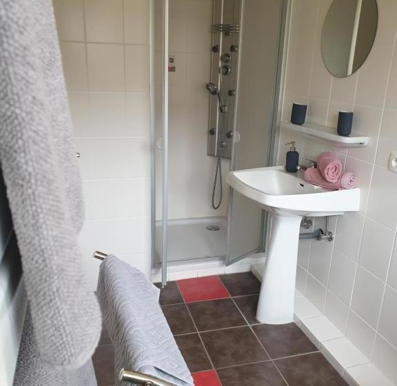 住宿加早餐 Au Wingenerhof