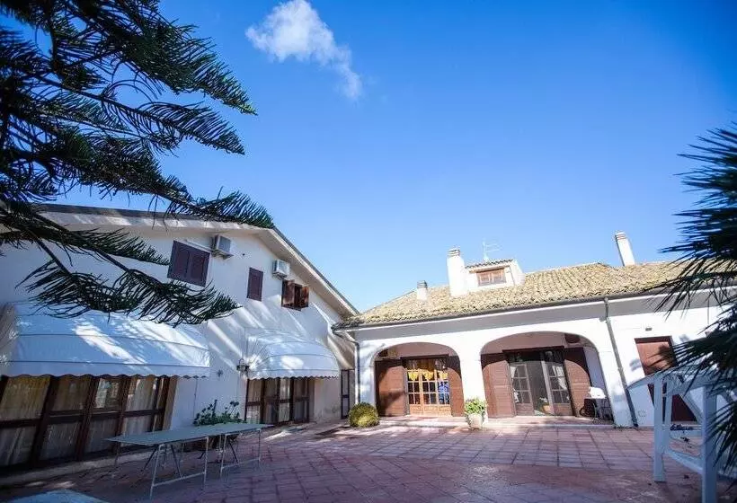 Aamiaismajoitus (B&B) Il Dunnè