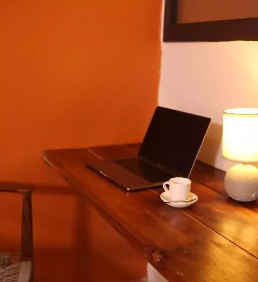 هتل Au Bord De L'eau