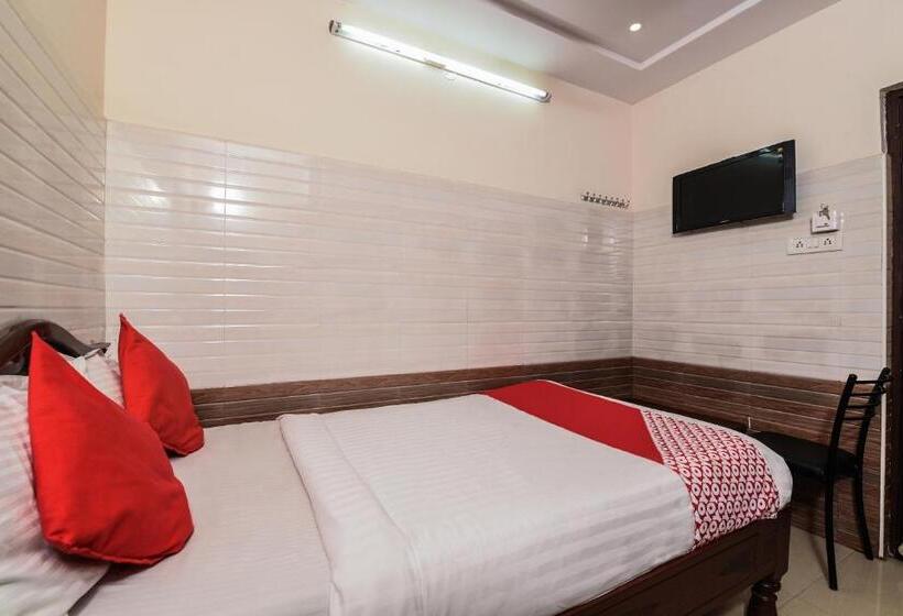 Super Hotel O Varsha Grand Residence