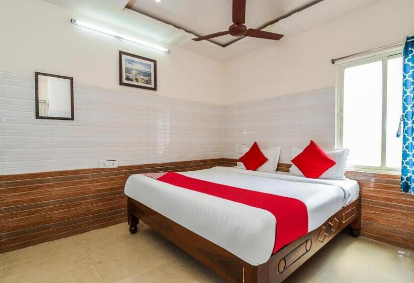 Super Hotel O Varsha Grand Residence