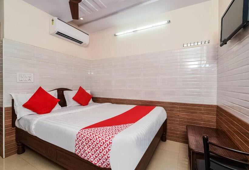 Super Hotel O Varsha Grand Residence