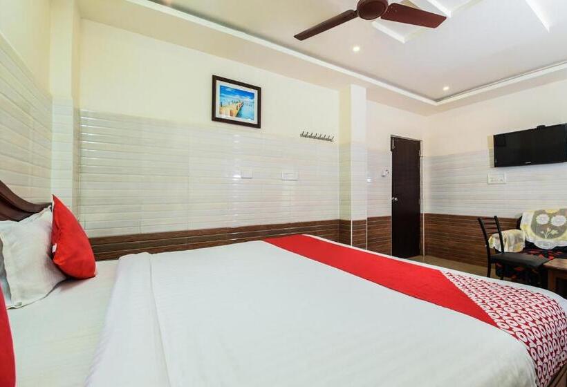 Super Hotel O Varsha Grand Residence