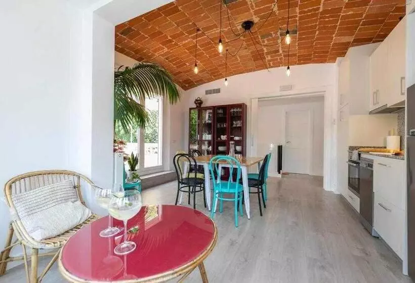 پانسیون Newly Renovated Room W Pool & Bikeparking
