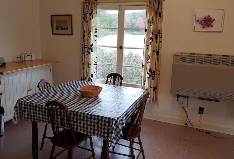 호텔 Miners Bay Lodge