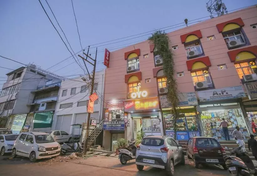 Hotelli Oyo 30600  Sagar