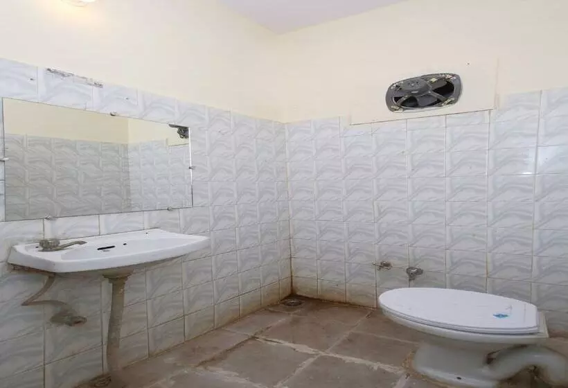 Hotelli Oyo 30600  Sagar