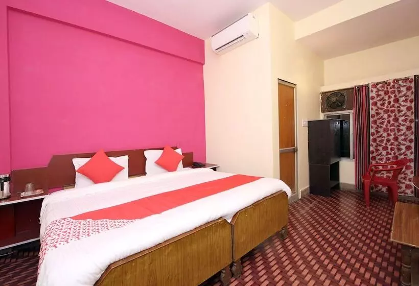 Hotelli Oyo 30600  Sagar