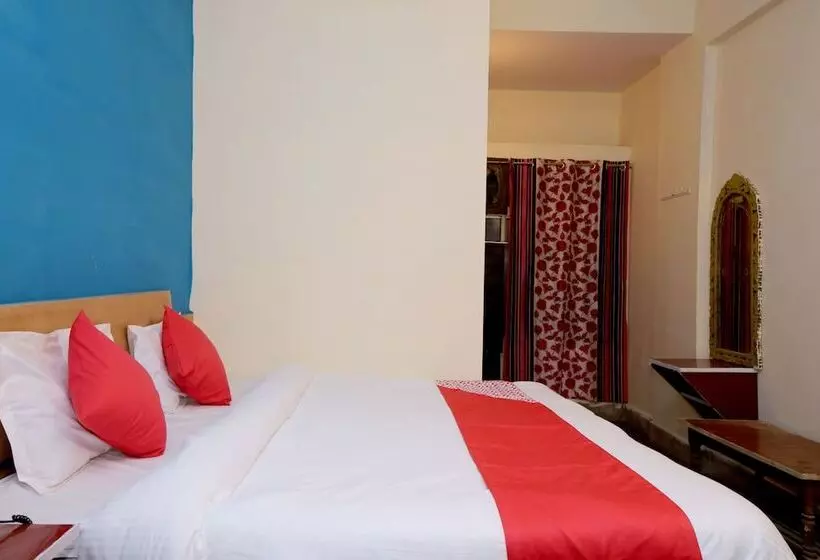 Hotelli Oyo 30600  Sagar