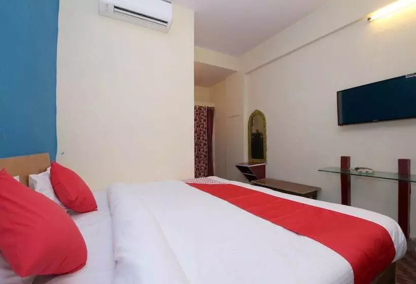 Hotelli Oyo 30600  Sagar