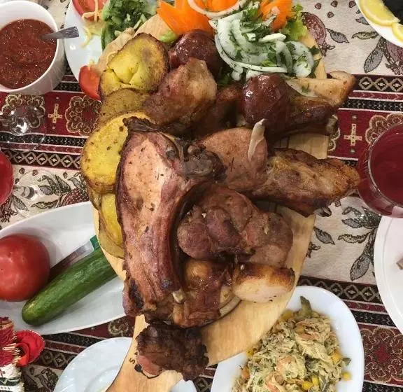 هتل Ralina Restaurant And