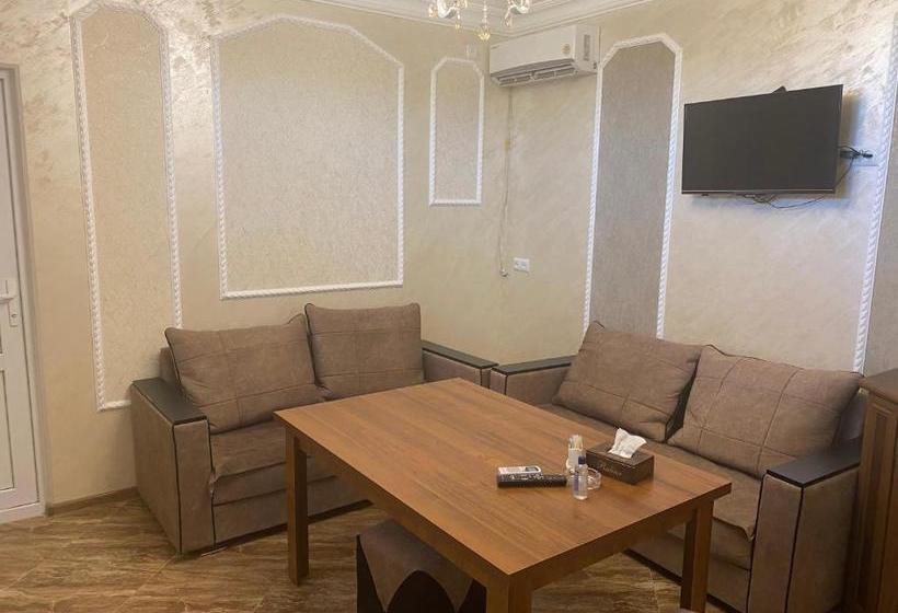 Hotel Ralina Restaurant And