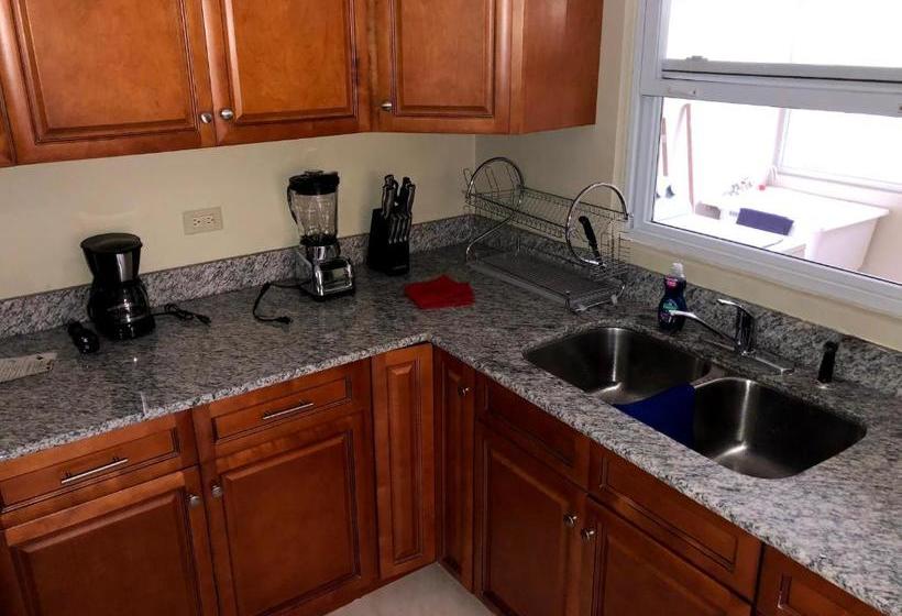 هتل Thevista S Runaway Bay Lot749