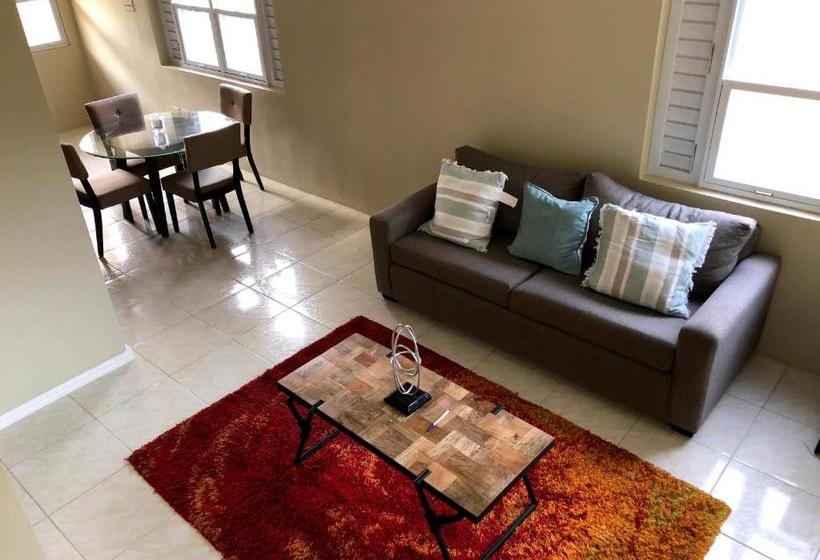 هتل Thevista S Runaway Bay Lot749