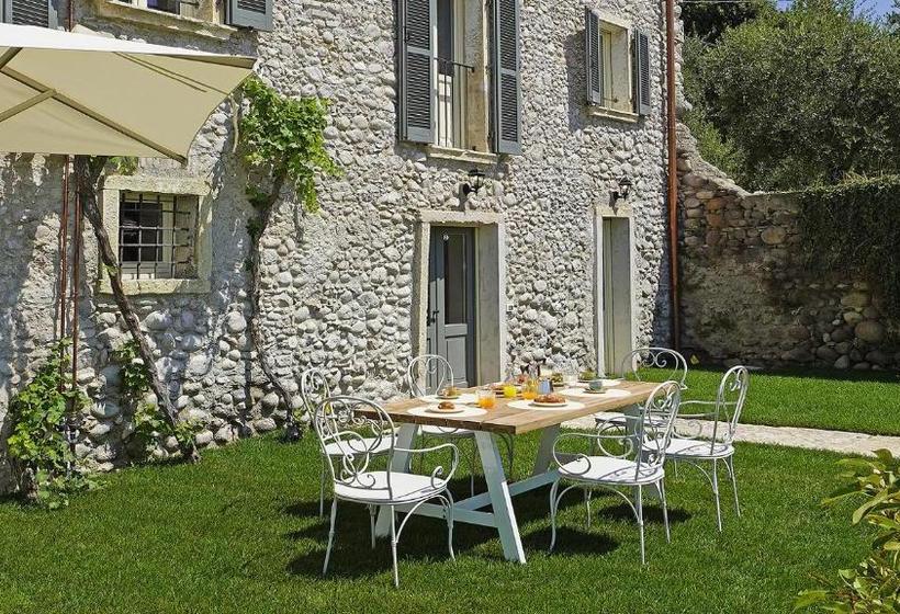 Dogoli Country Apartments