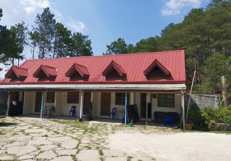 Szálloda Rusty Nail Inn And Cafe