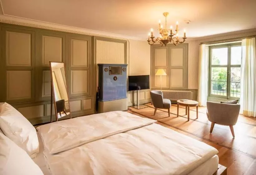 ホテル Schloss Schadau   Swiss Historic