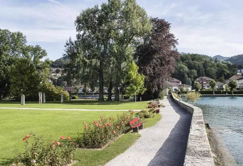 ホテル Schloss Schadau   Swiss Historic