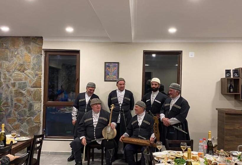 هتل Shgedi Mestia