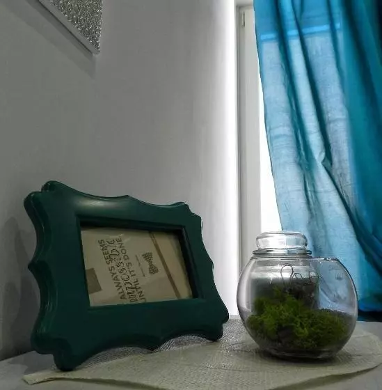 تختخواب و صبحانه Aleandre