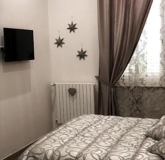 تختخواب و صبحانه Aleandre