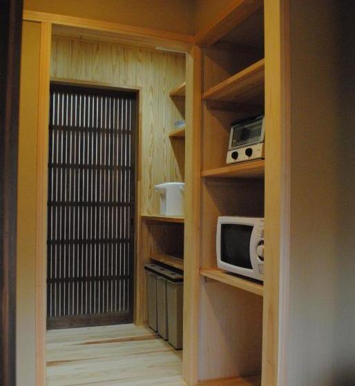 Majatalo Naraigoto Eena House