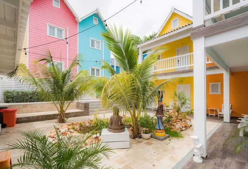 هاستل Bed & Bike Curacao  Jan Thiel