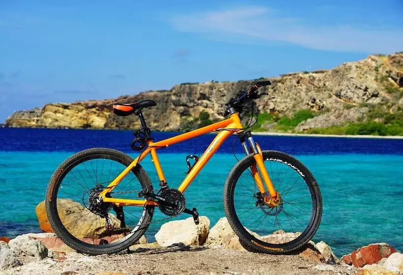 هاستل Bed & Bike Curacao  Jan Thiel