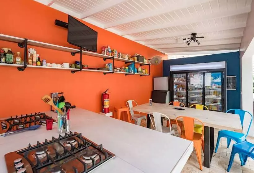 هاستل Bed & Bike Curacao  Jan Thiel