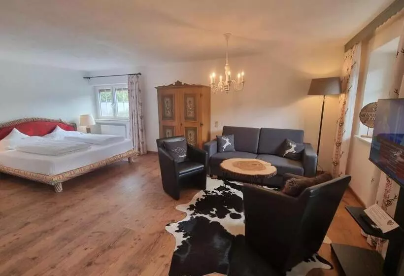 Majatalo Gästehaus Angela