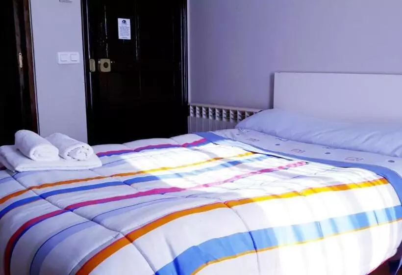 Apartahotel Portal De Leon