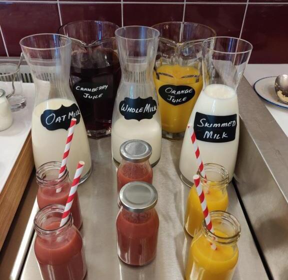 בית מלון כפרי Rokeby Manor