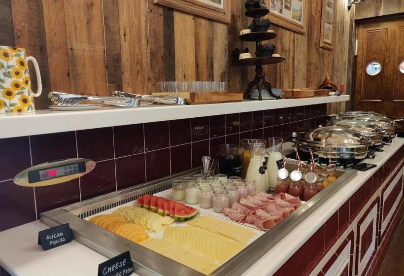 בית מלון כפרי Rokeby Manor